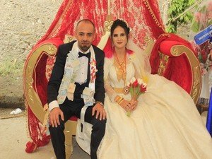 Tan Ailesinin Mutlu Günü