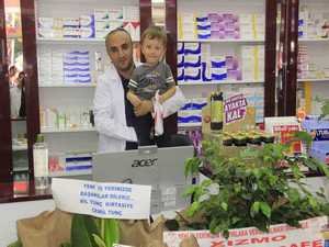 Hakkari'de Vural Eczanesi Hizmete Açıldı