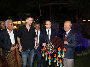 Vali Epcim onuruna yemek verildi