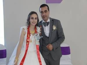 Tek Ailesinin Mutlu Günü