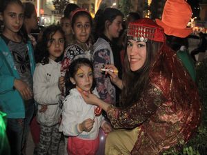 Belediye'den yüz boyama etkinliği