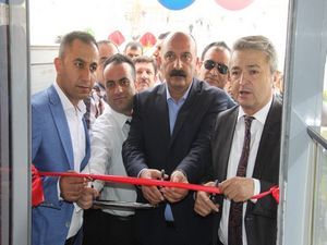 Tatlıcı Şafak işyerini açtı