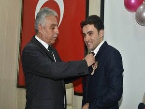 Vali Toprak nikah şahitliği yaptı