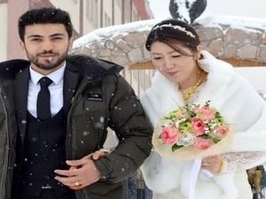 Güney Kore'den Hakkari'ye gelin