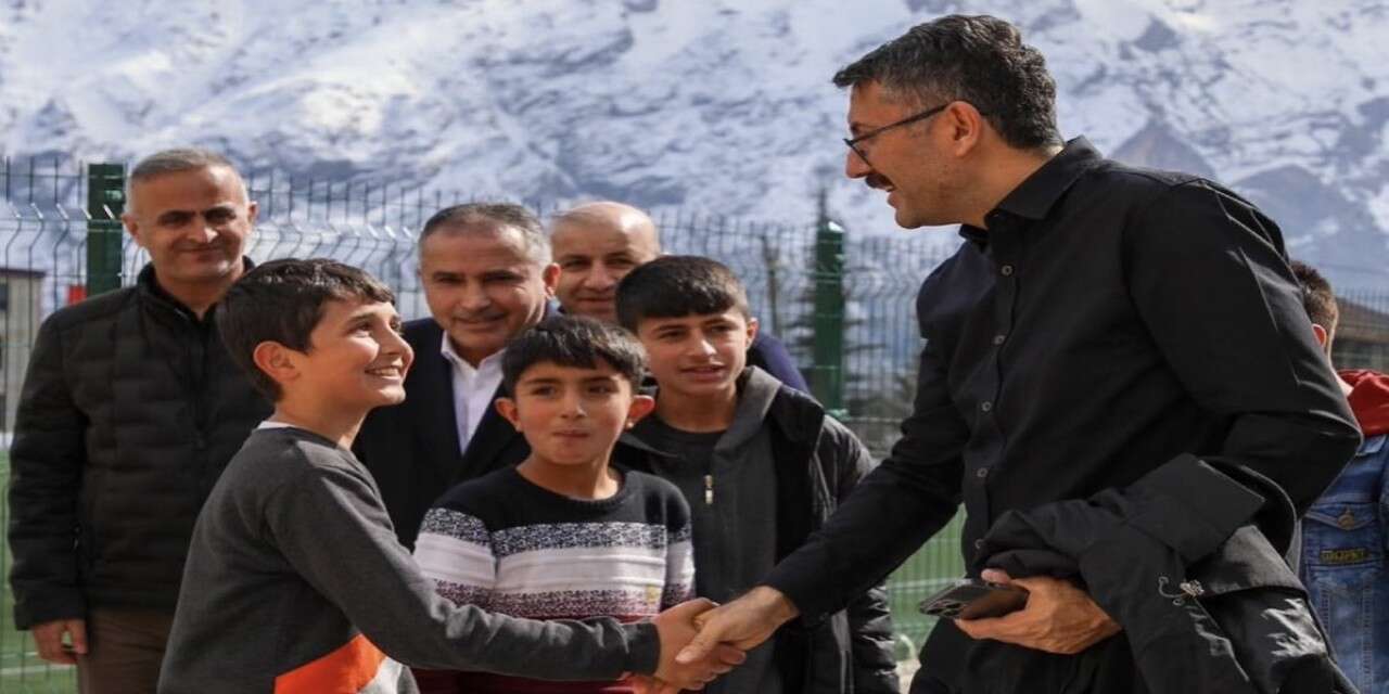 Hakkari Valisi Ali Çelik’ten Dünya Çocuk Hakları Günü mesajı