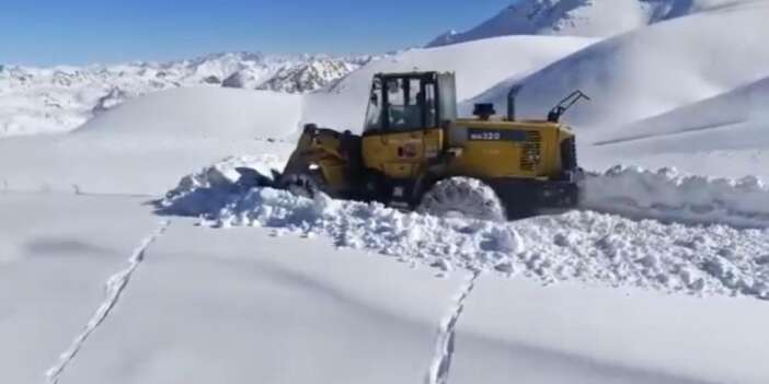 Şırnak Faraşin Yaylasında karla mücadele sürüyor