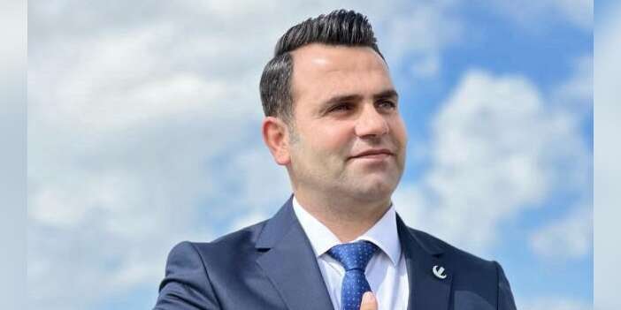 Derecik Belediye Başkanı Hasan Dinç’ten 24 Kasım Öğretmenler Günü mesajı