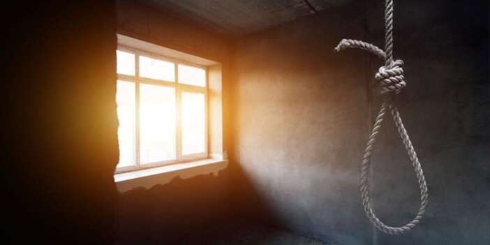 İran'da iki kadına tecavüz eden şahıs halka açık şekilde idam edildi