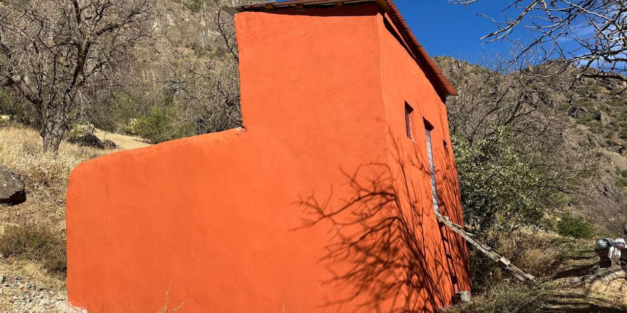 Hakkari’de köylerin içme suyu depoları yenileniyor