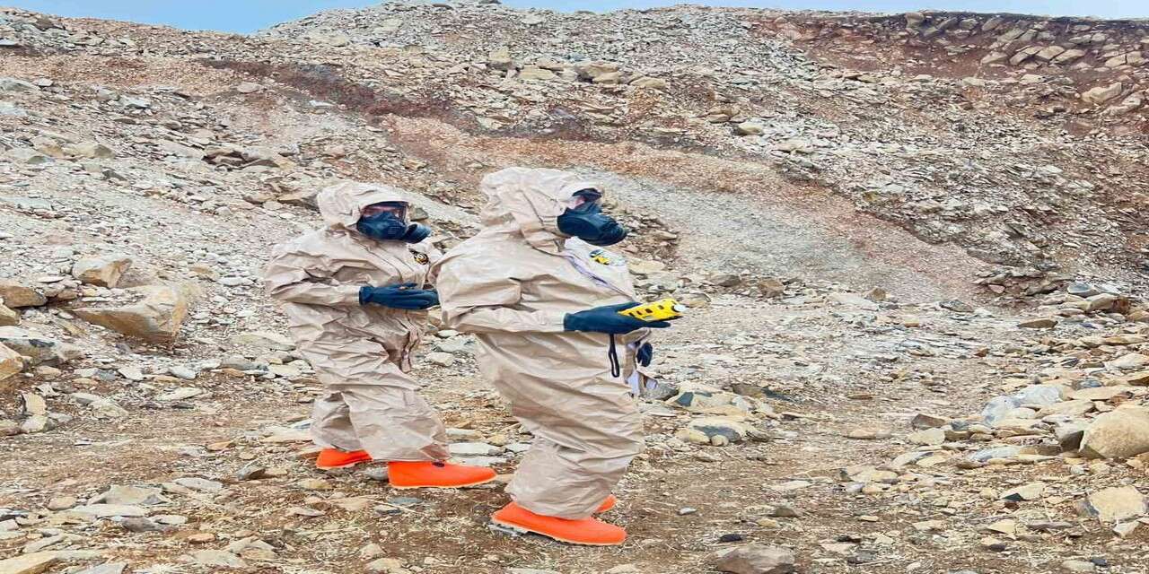 Mağarada Erkek Cesedi Bulundu