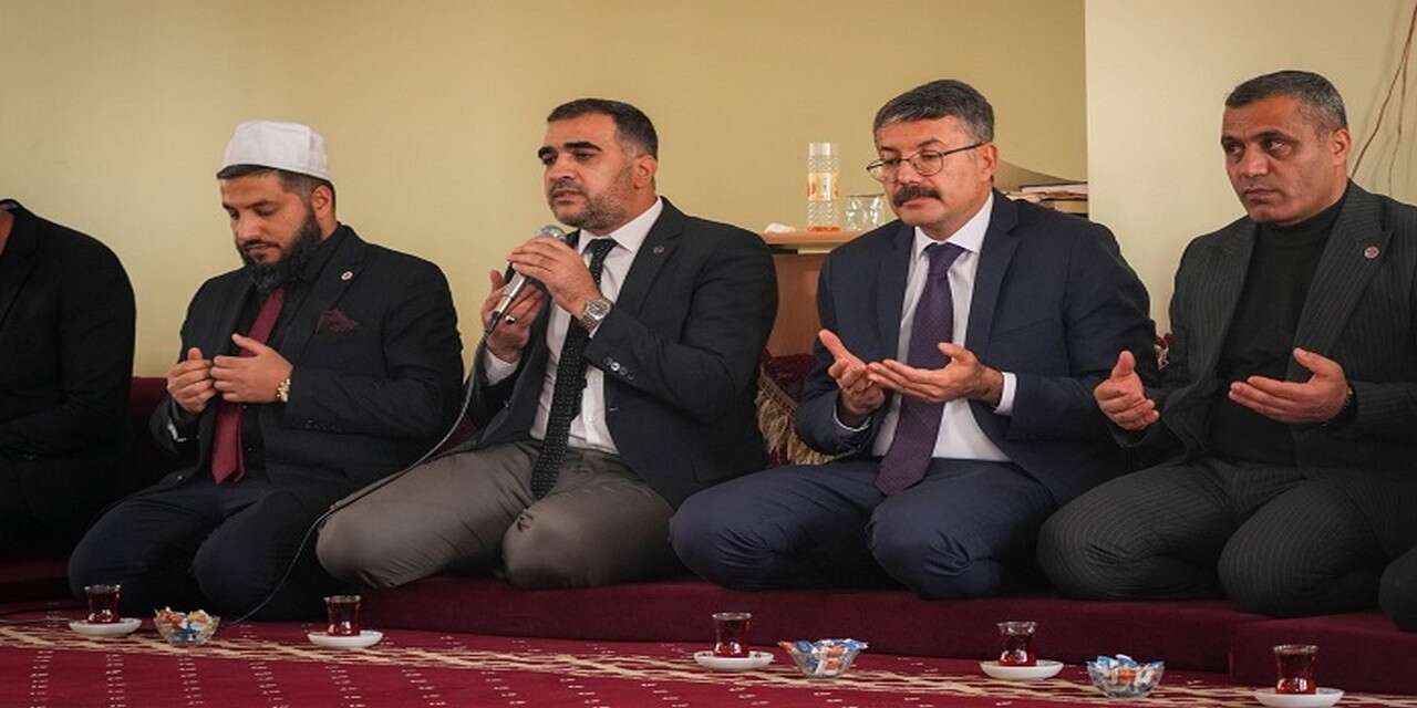 Vali Ali Çelik’ten  Yaşamını Yitiren 3 Gencin Ailelerine Taziye Ziyareti