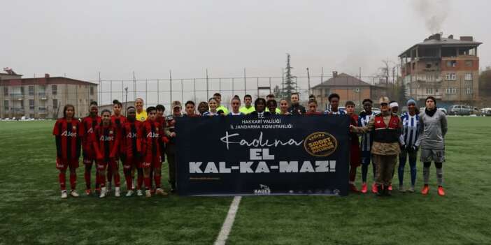 Sahada Futbol Değil Farkındalık Vardı