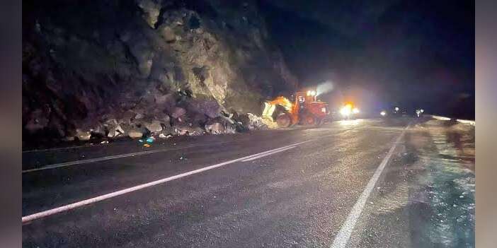 Hakkari-Yüksekova Karayolu ulaşıma kapandı