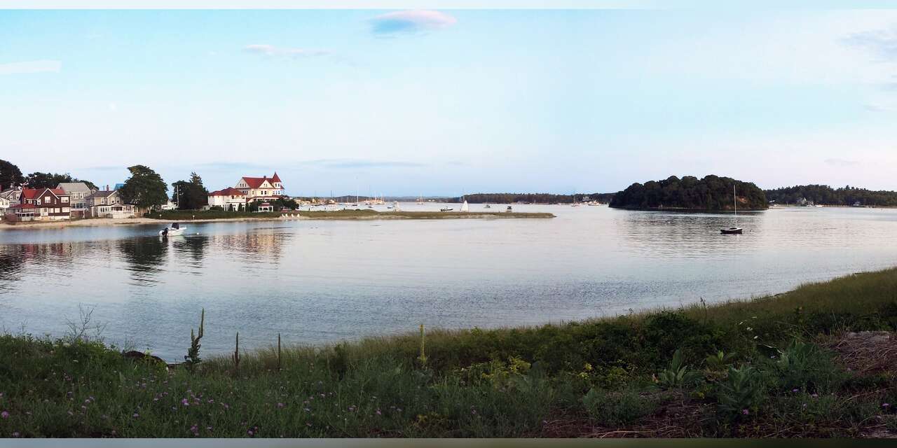 Atina’dan Ev Almak: Neden ve Ne Durumda?