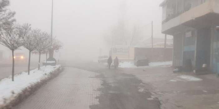 Başkale istikametine giden sürücülere sis uyarısı