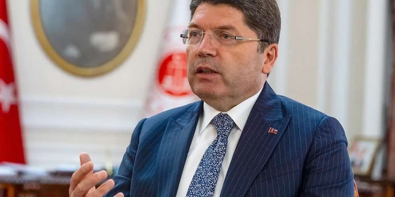 Bakan Tunç'tan Leyla Zana açıklaması