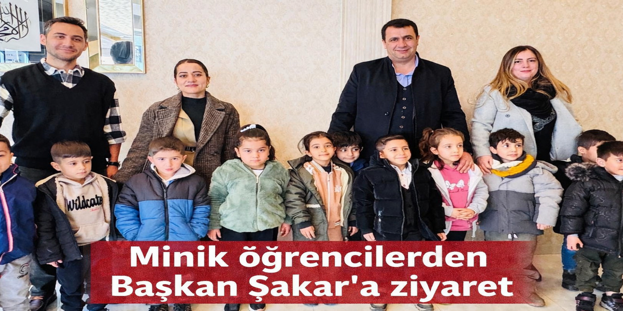 Minik Öğrencilerden Başkan Şakar’a ziyaret