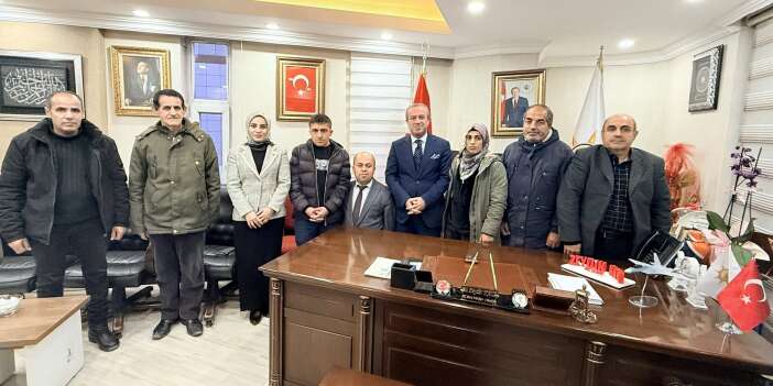 Başkan Kaya Yüksekova’daki engelli bireylerle buluştu