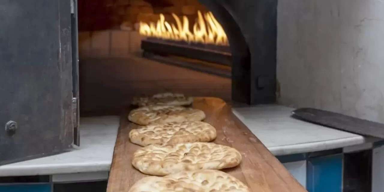 Çakır pide fırını hamurcu arıyor