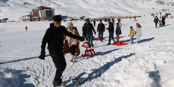 Hakkari Merga Bütan Kayak merkezi yeni sezonu açtı