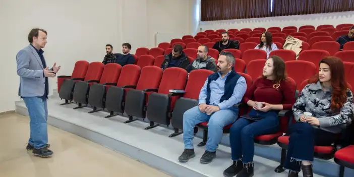Hakkari Üniversitesi’nde Proje yazma eğitimi