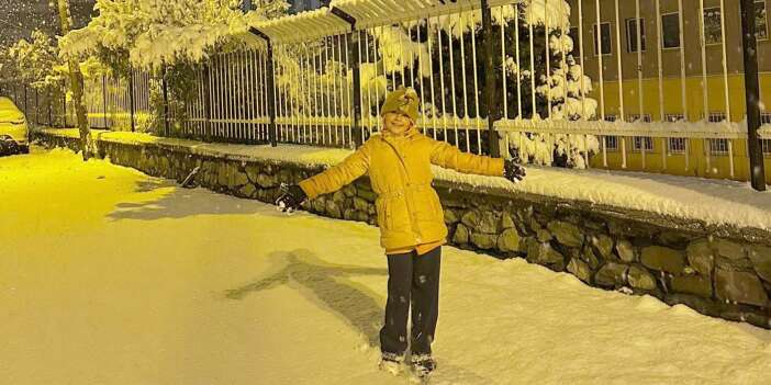 Hakkari'de okullar 3'ncü kez tatil edildi