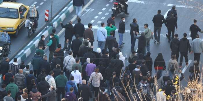 İran’daki protestolarda 18 kişi öldürüldü