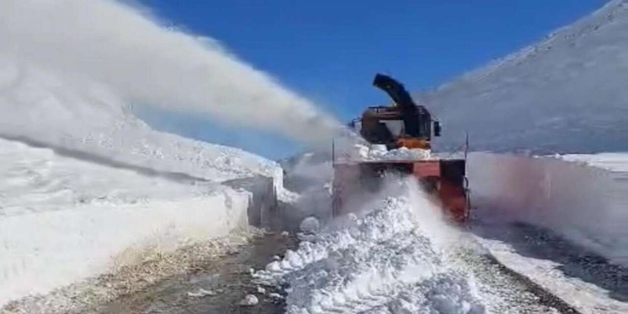 Hakkari-Şırnak karayolu ulaşıma açıldı