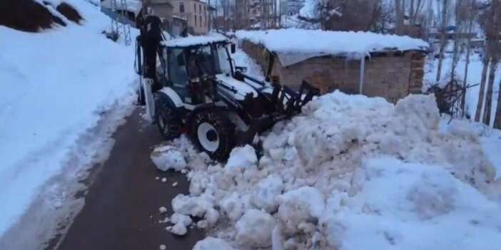Açılan yollar tekrar kapanıyor