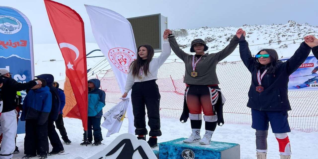 Alp disiplini eleme yarışlarında Hakkâri’ye büyük gurur