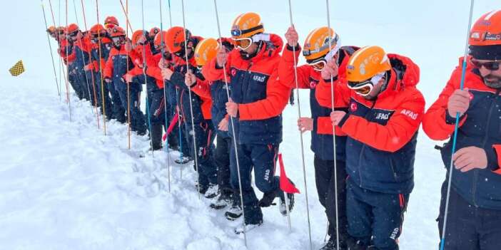 Çığ riskine karşı bölgesel AFAD eğitimi başladı