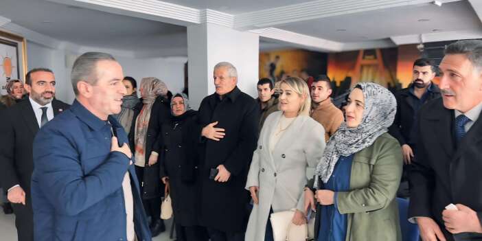 AK Parti Hakkari Merkez İlçe danışma meclisi toplandı