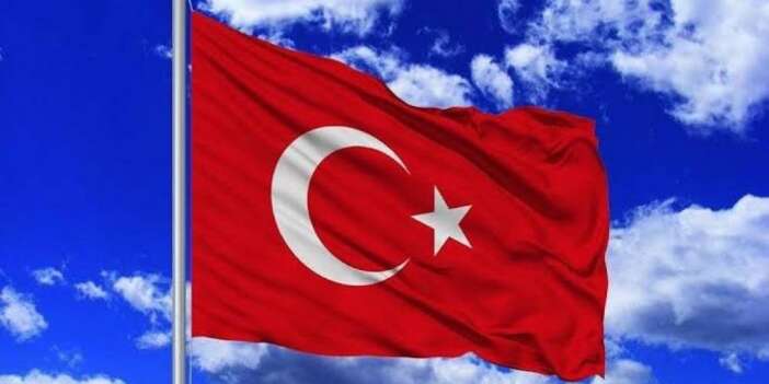 Bayrağımıza çirkin saldırıya Türkiye’den sert tepki