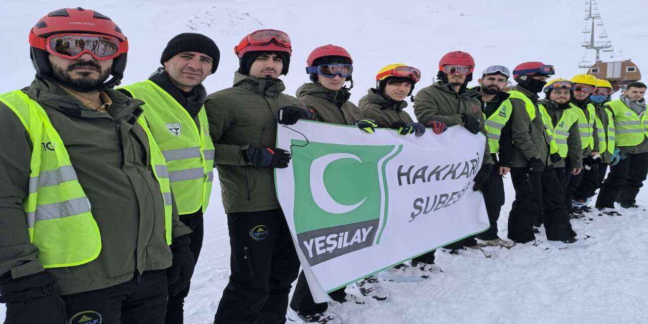 Yeşilay’dan Zirvede Farkındalık