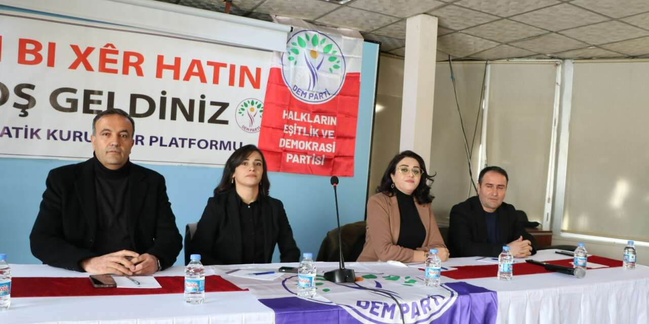 Dem Parti bilgilendirme toplantısı düzenledi