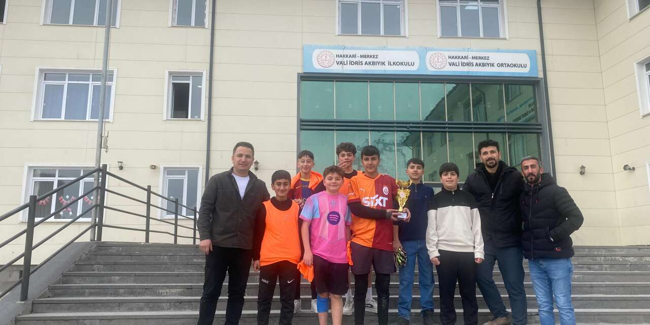 Ders Arası Şampiyonluk Sevinci