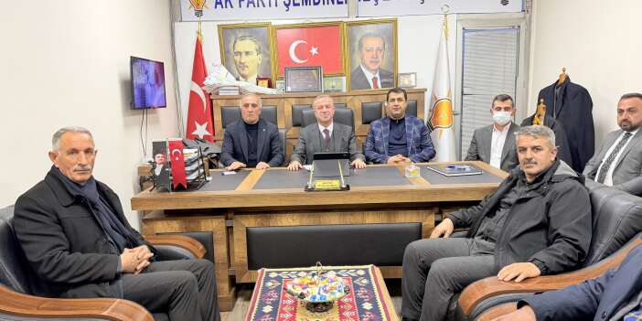 Başkanlar Şemdinli'de muhtarlarla bir araya geldi