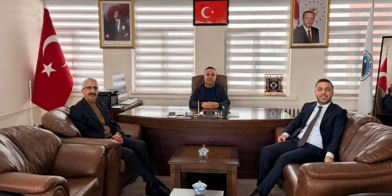 Başkan Çiçek’ten Şehit Aileleri ve Gaziler Derneği’ne teşekkür