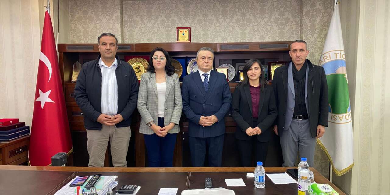 DEM Parti’den Hakkâri Ticaret ve Sanayi Odası’na ziyaret