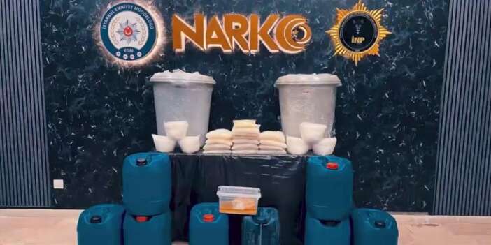 958 kilo uyuşturucu gele geçirildi