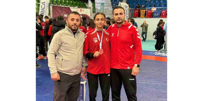 Havin Selçuk U17 Milli Takım Kampına Seçildi