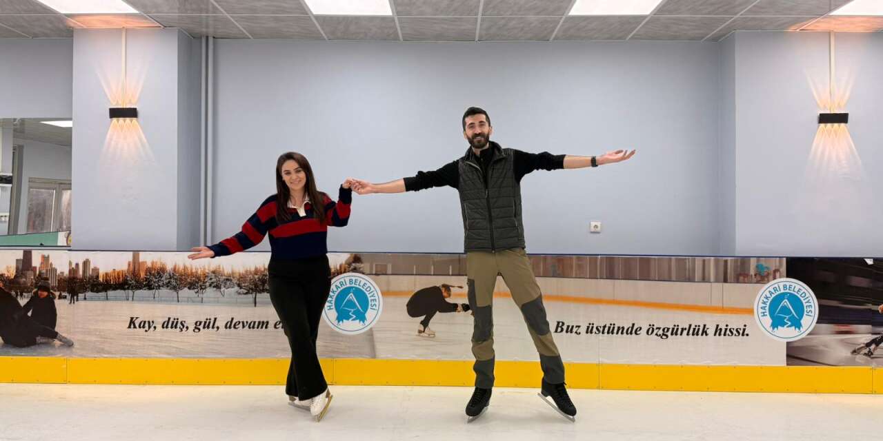 Hakkari'de Buz Pisti Açılıyor