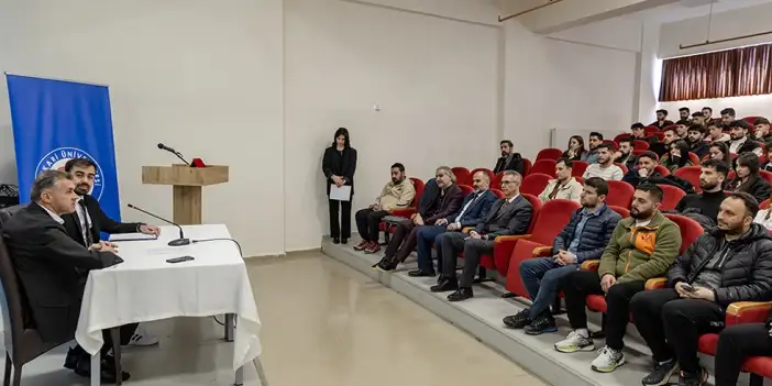 Müdür Yıldırım’dan gençlere tavsiyeler