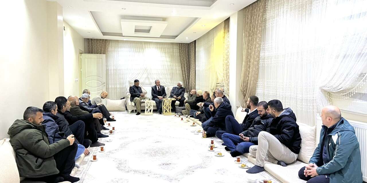 Başkan Kaya’dan bir gecede 5 mahalle ziyareti