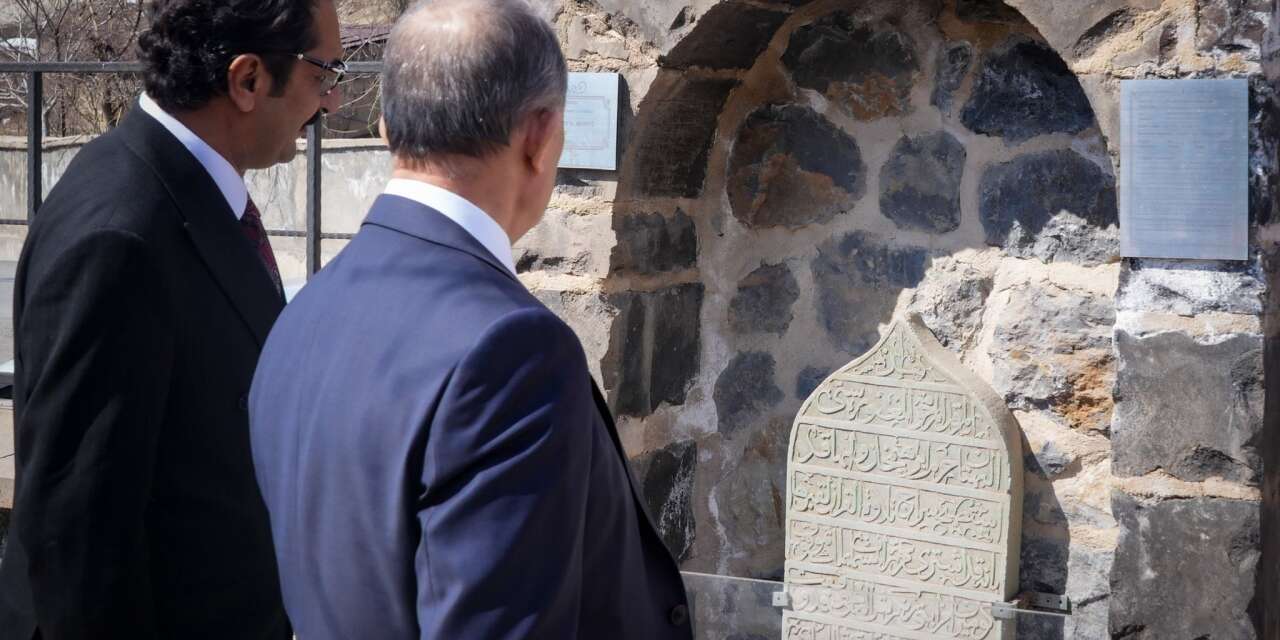 Vali Taşyapan, Hakkâri’deki Kültürel Mirasları ziyaret etti