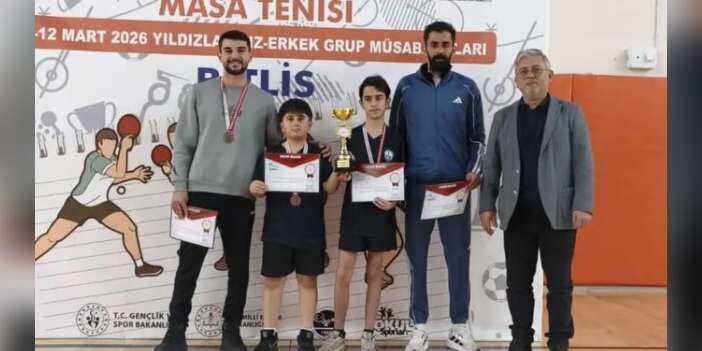 Hakkâri Masa Tenisi Takımı Bitlis’te Dördüncü Oldu