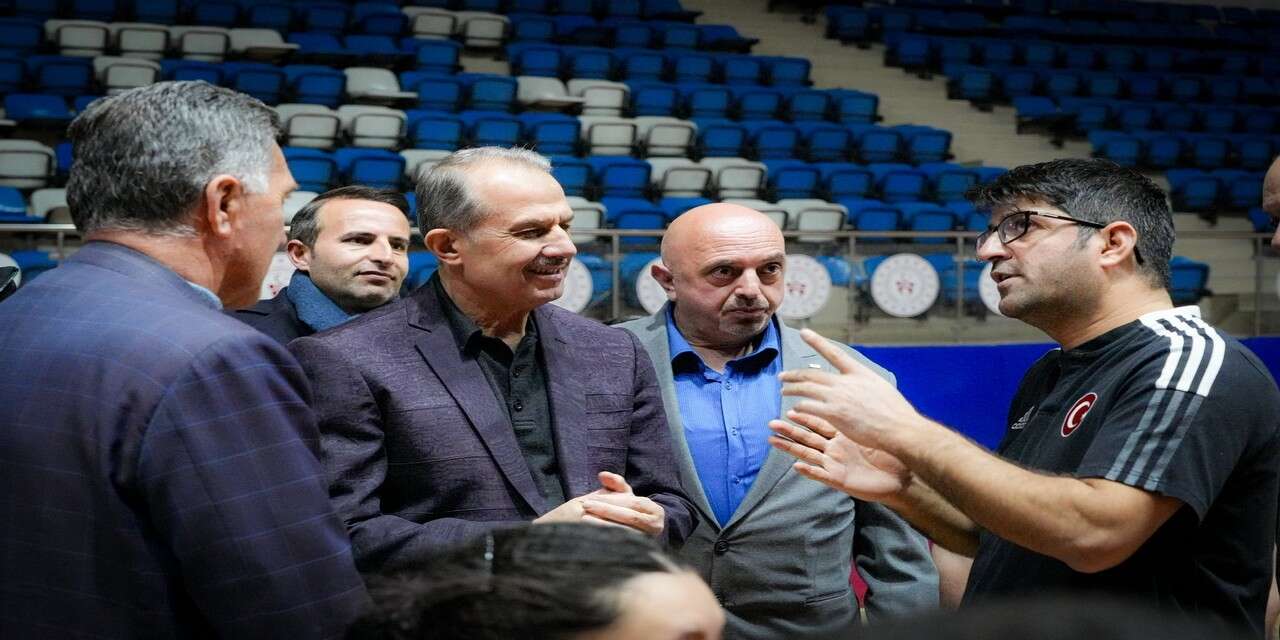 Taşyapan Tribünde: Sümbül Engelliler Spor Kulübü’ne Destek