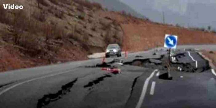 Hakkari’de Yeni Yol Çöktü! Tepkiler Büyüyor