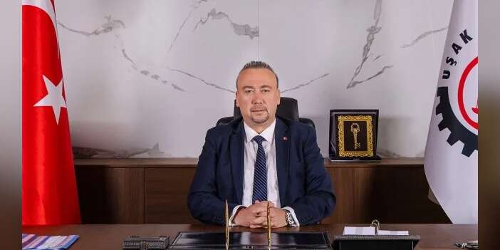 İki belediyeye operasyon 24 gözaltı