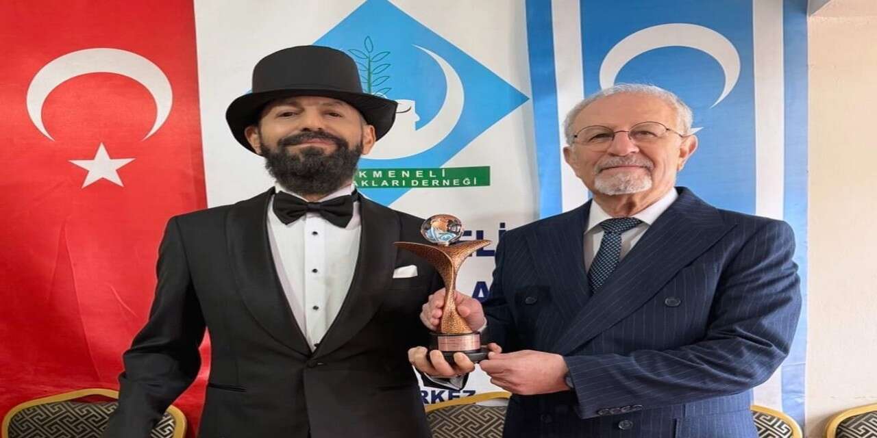 Akif Manaf “Barış ve İnsan Hakları Ödülü” ile Onurlandırıldı